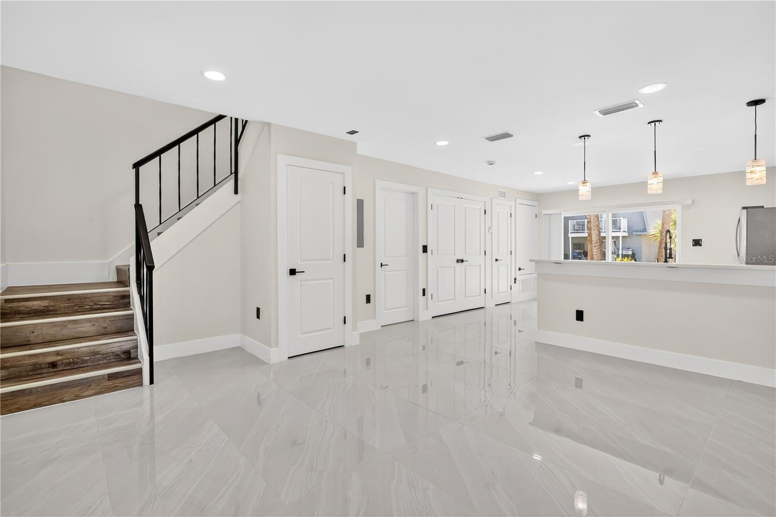 7300 Daniel Webster Dr #m7 Property Photo 4