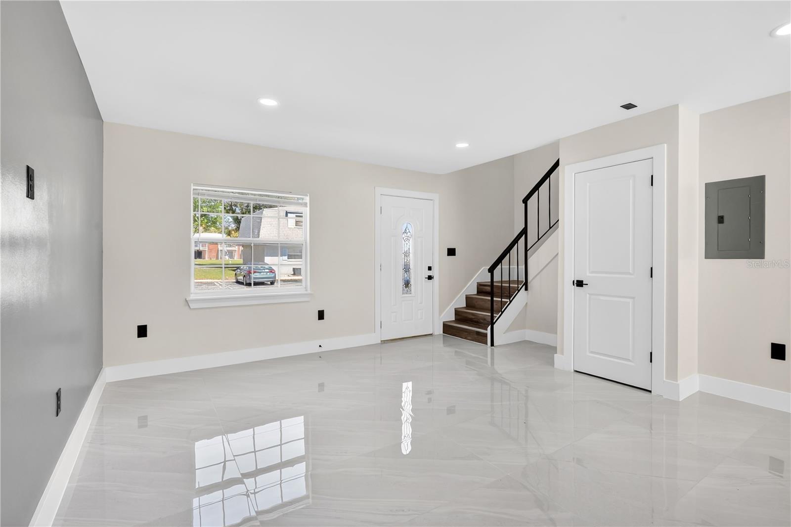 7300 Daniel Webster Dr #m7 Property Photo 5