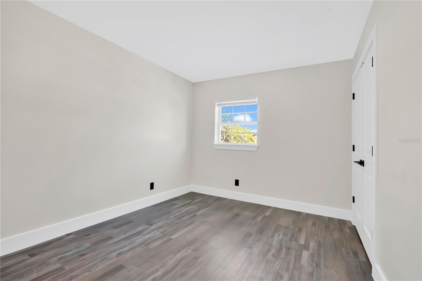 7300 Daniel Webster Dr #m7 Property Photo 10