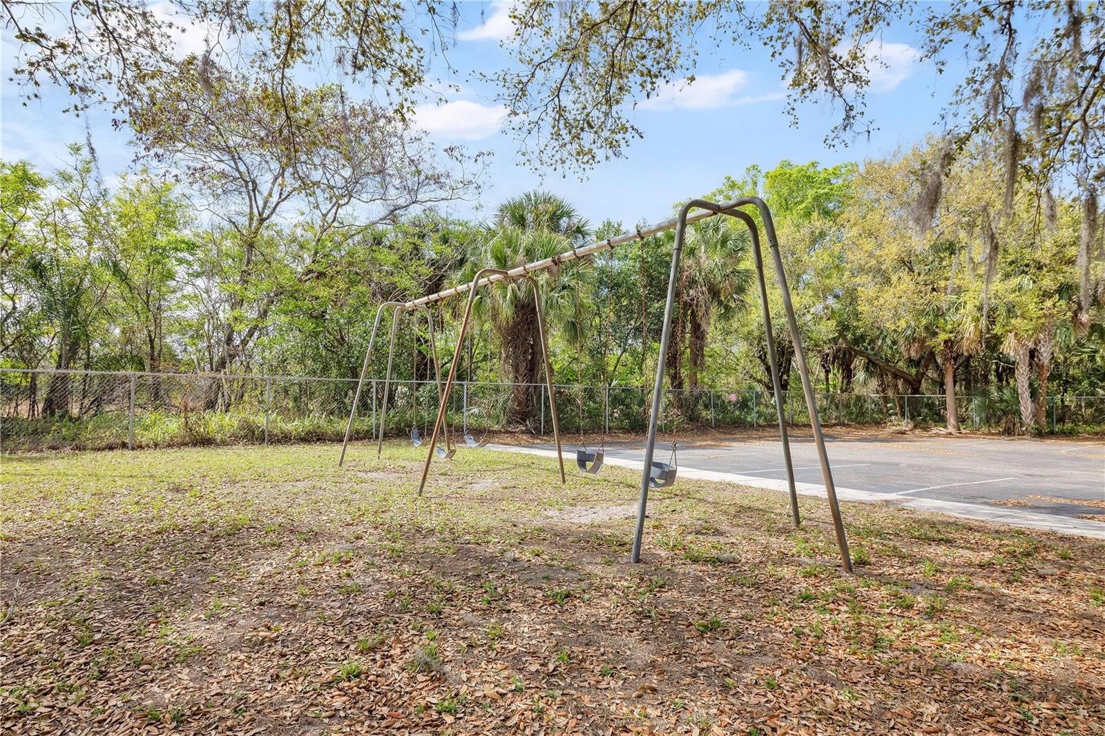 7300 Daniel Webster Dr #m7 Property Photo 29