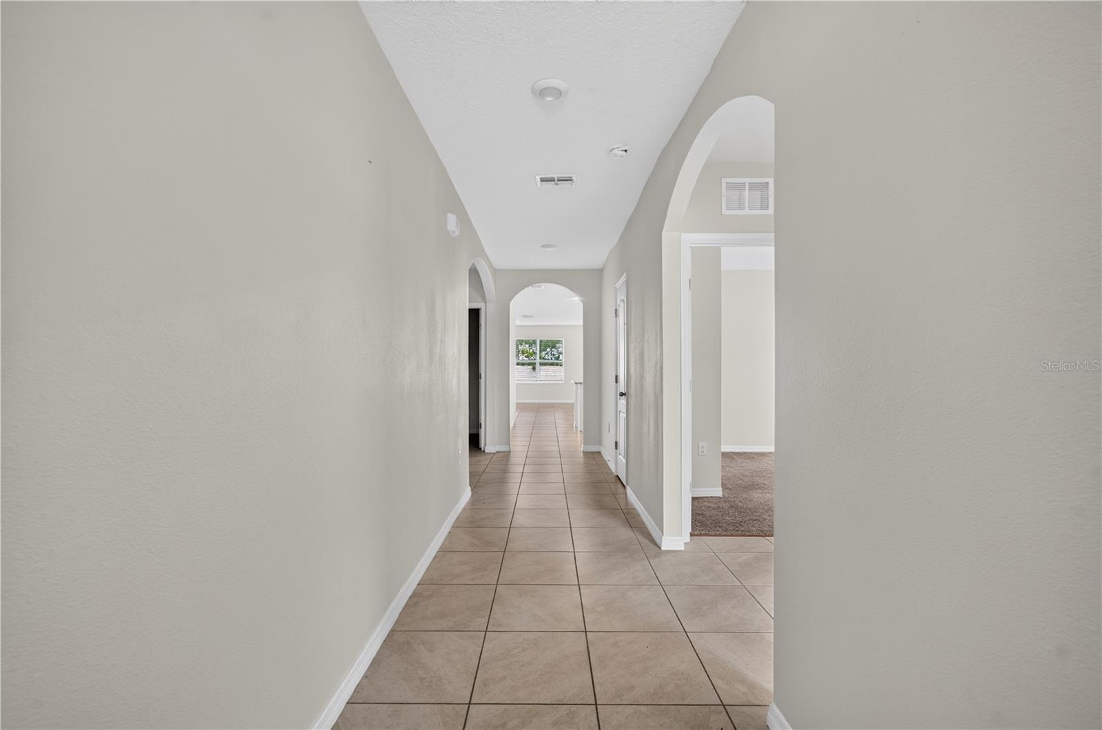 1292 Sugarwood St Property Photo 5