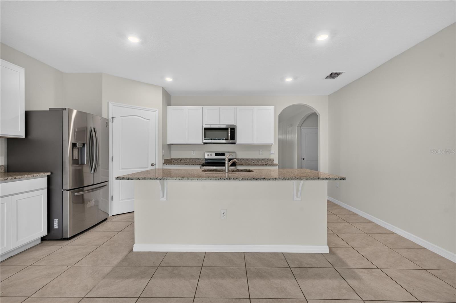 1292 Sugarwood St Property Photo 8