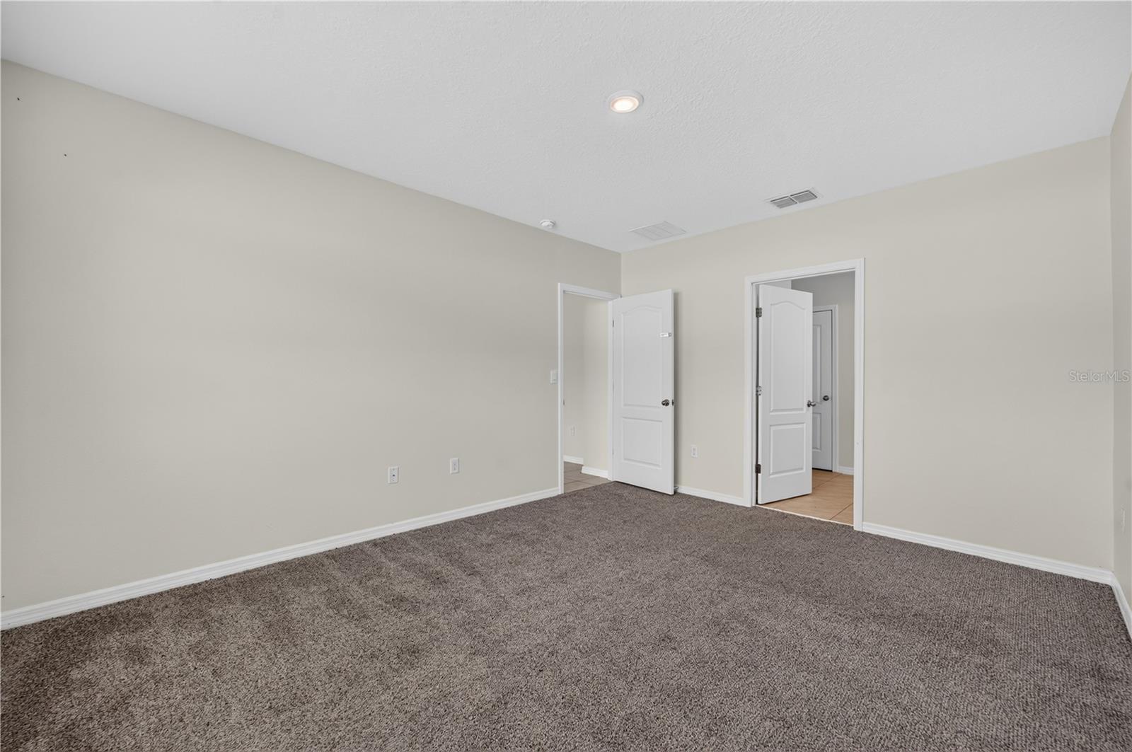 1292 Sugarwood St Property Photo 24