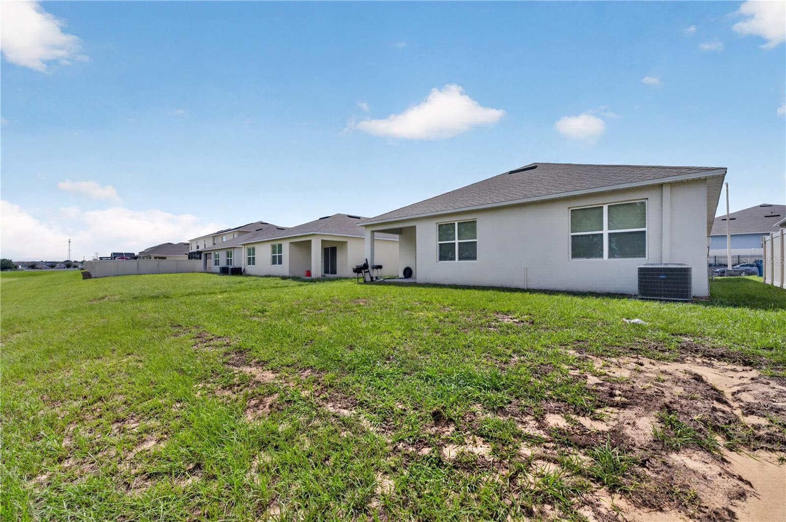 1292 Sugarwood St Property Photo 35