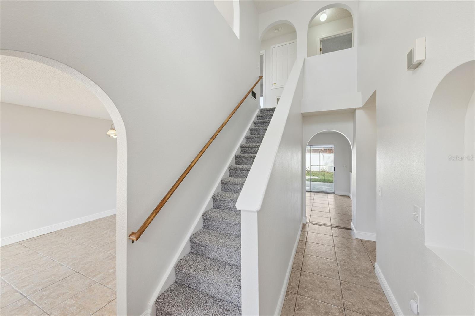 11245 Dacre Ln Property Photo 5