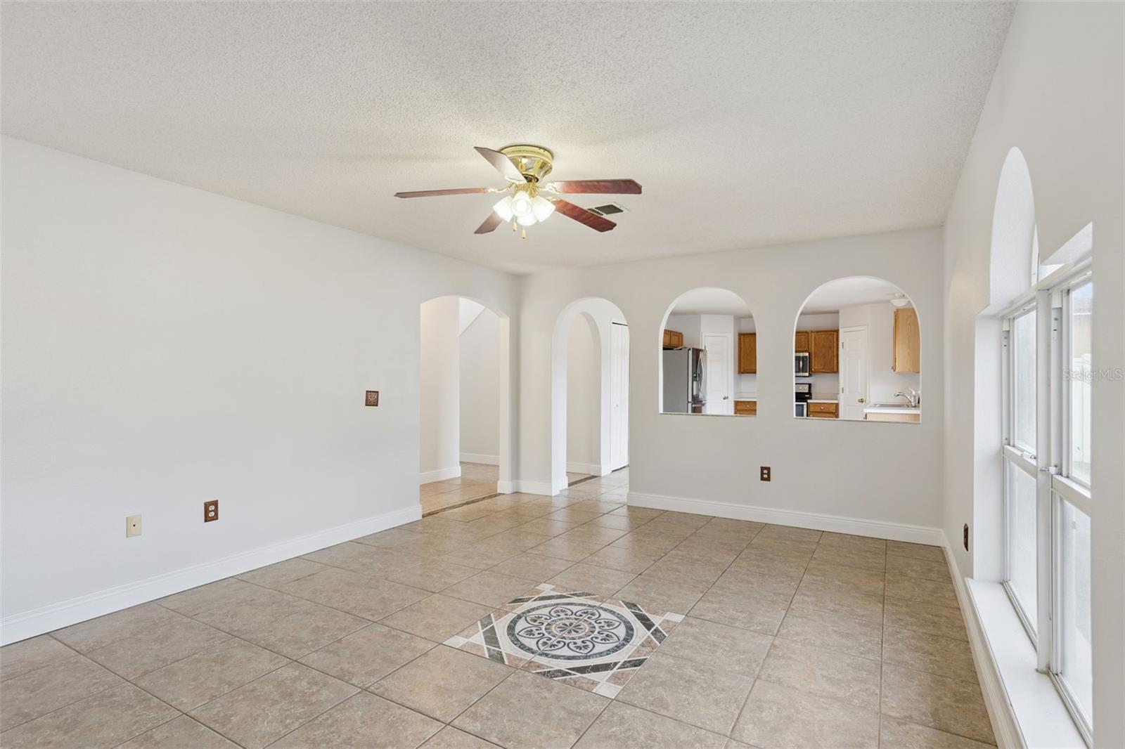 11245 Dacre Ln Property Photo 8