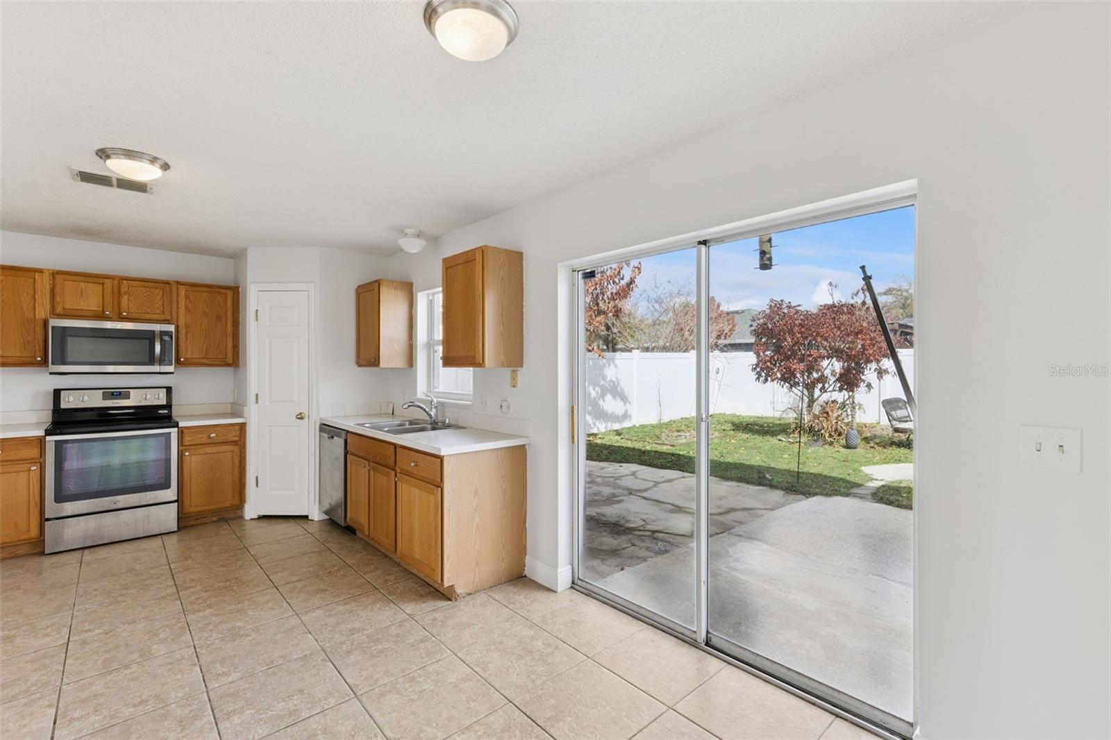 11245 Dacre Ln Property Photo 13