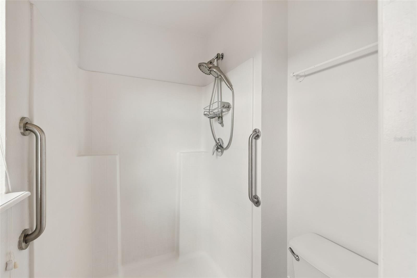 11245 Dacre Ln Property Photo 28