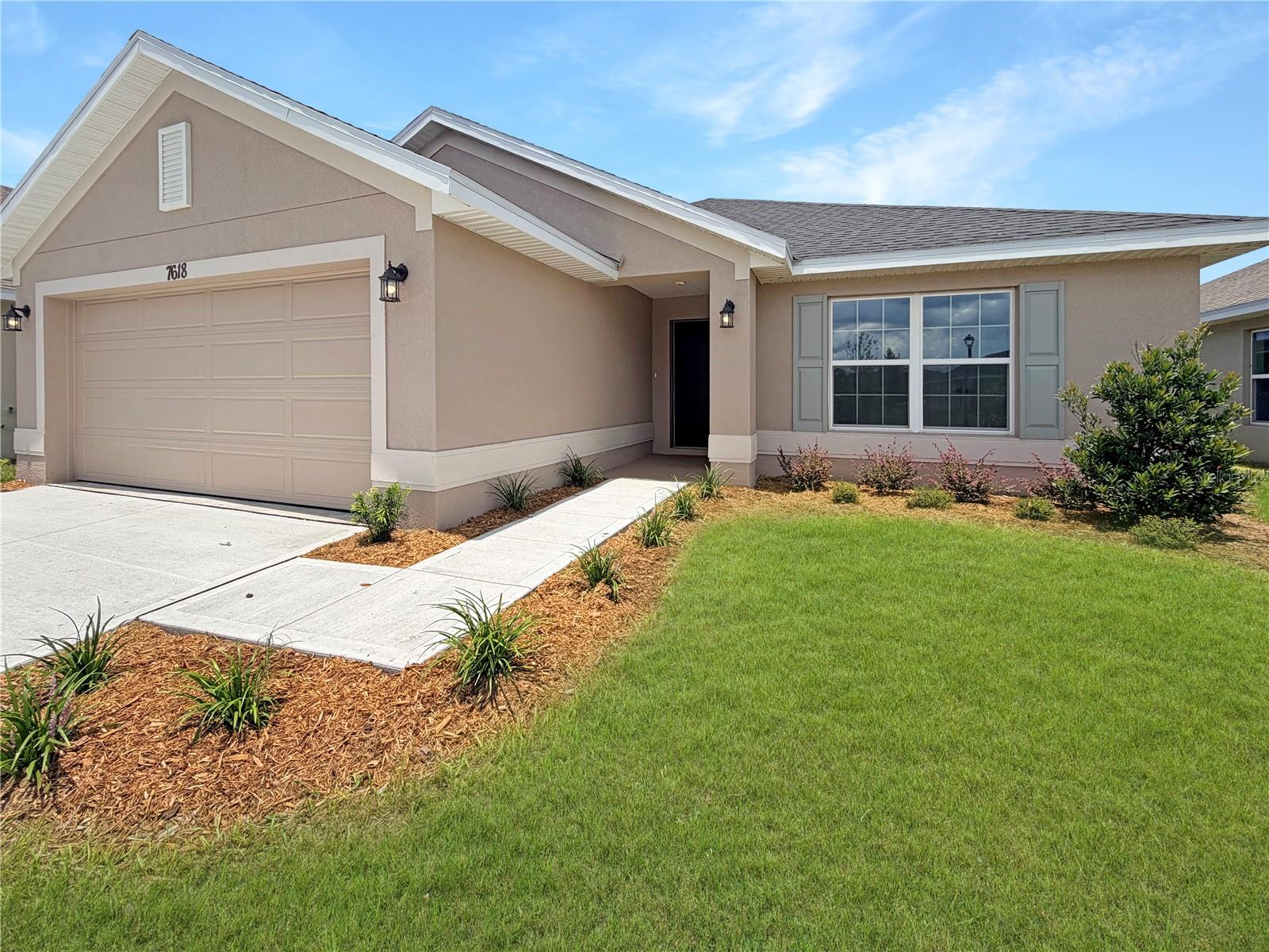 7618 Bent Tree Loop Property Photo 2