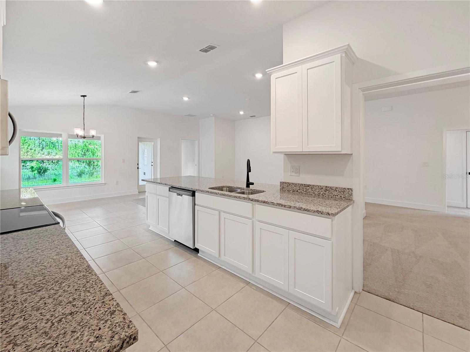 7618 Bent Tree Loop Property Photo 5