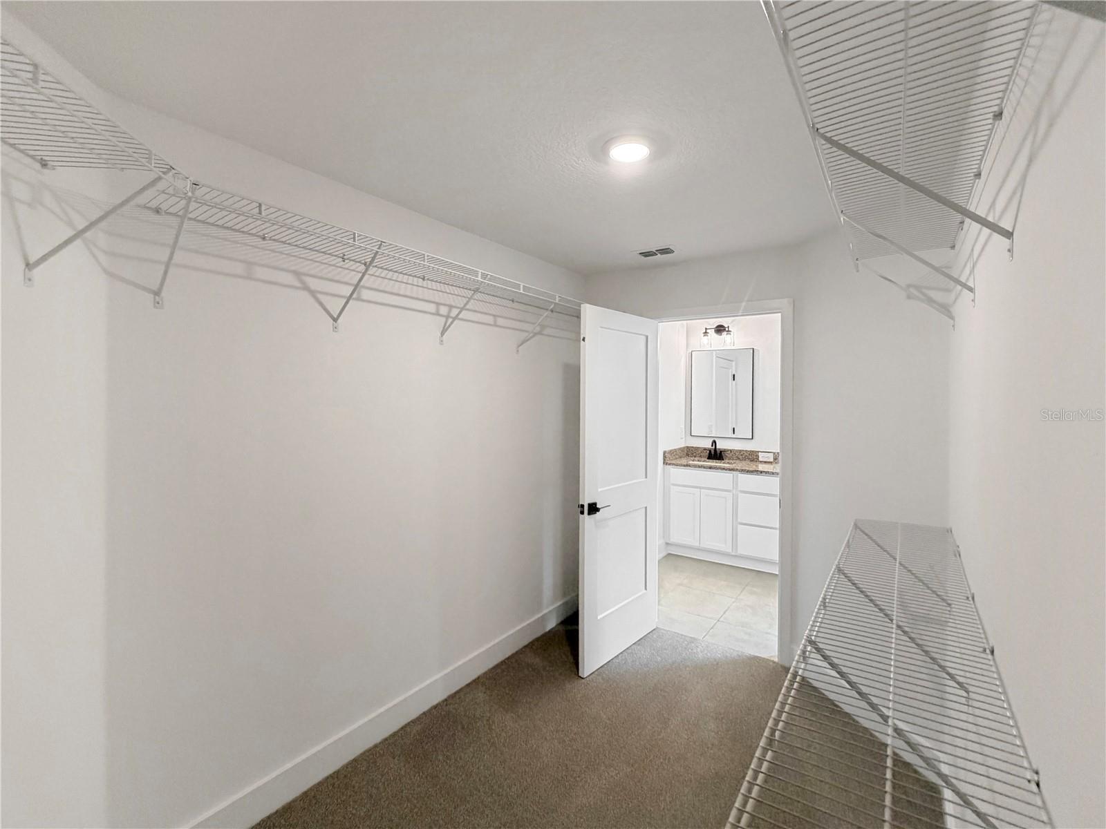 7618 Bent Tree Loop Property Photo 16