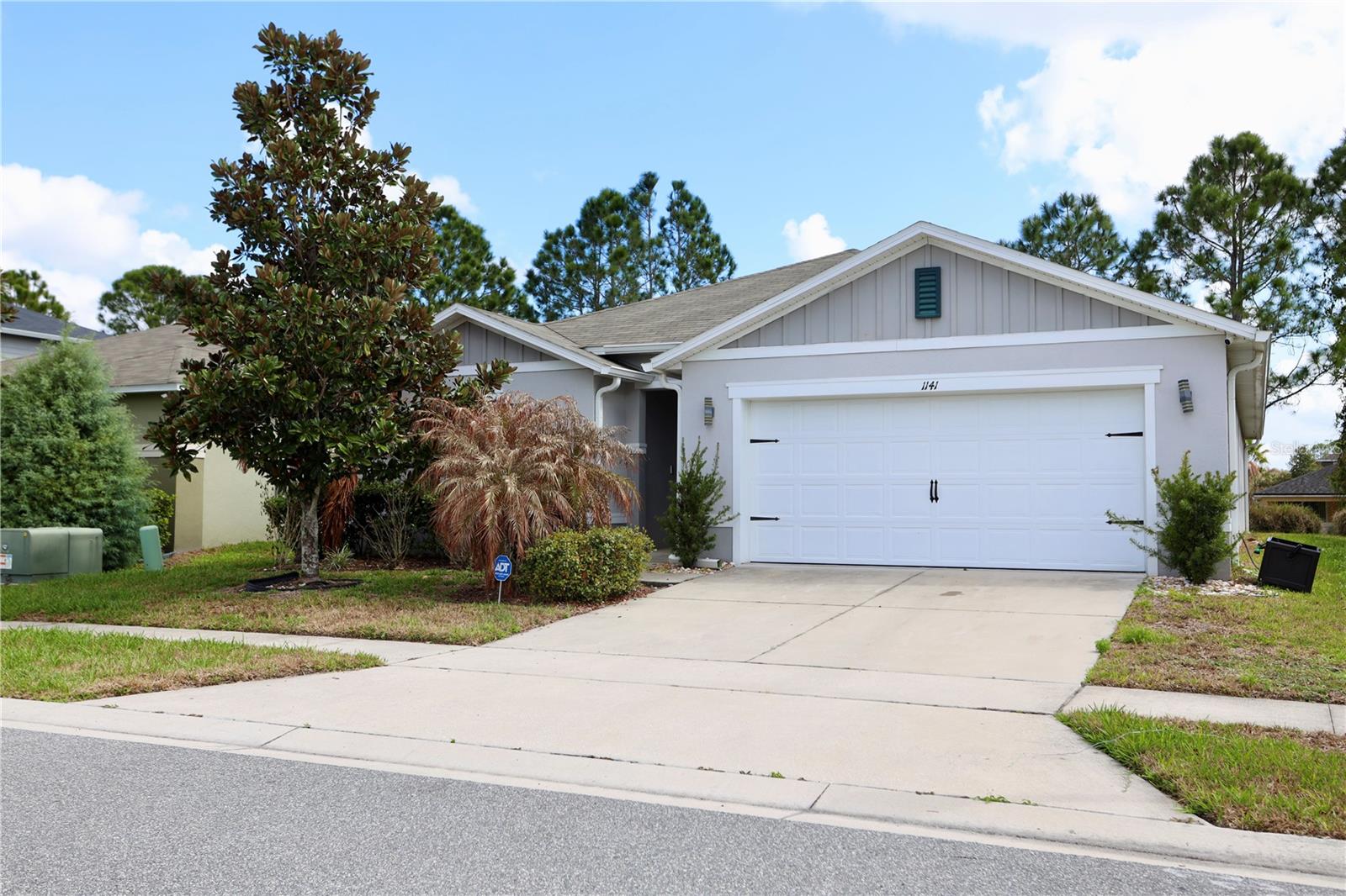 1141 Augustus Dr Property Photo 3