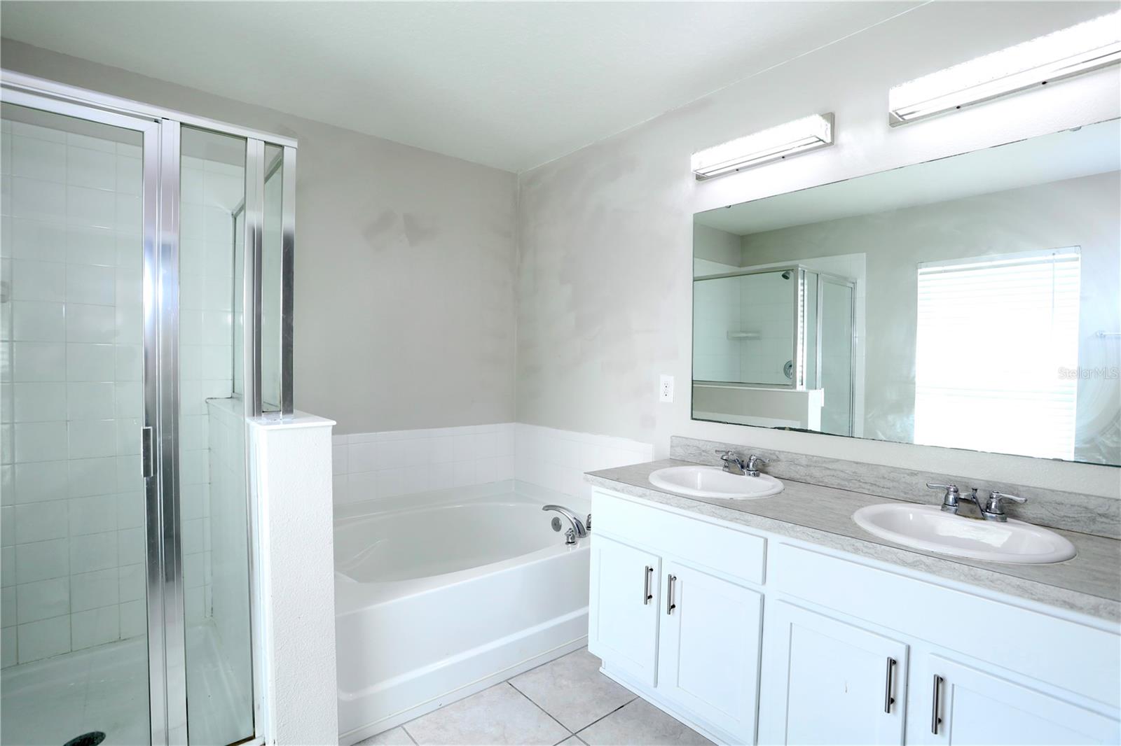 1141 Augustus Dr Property Photo 22