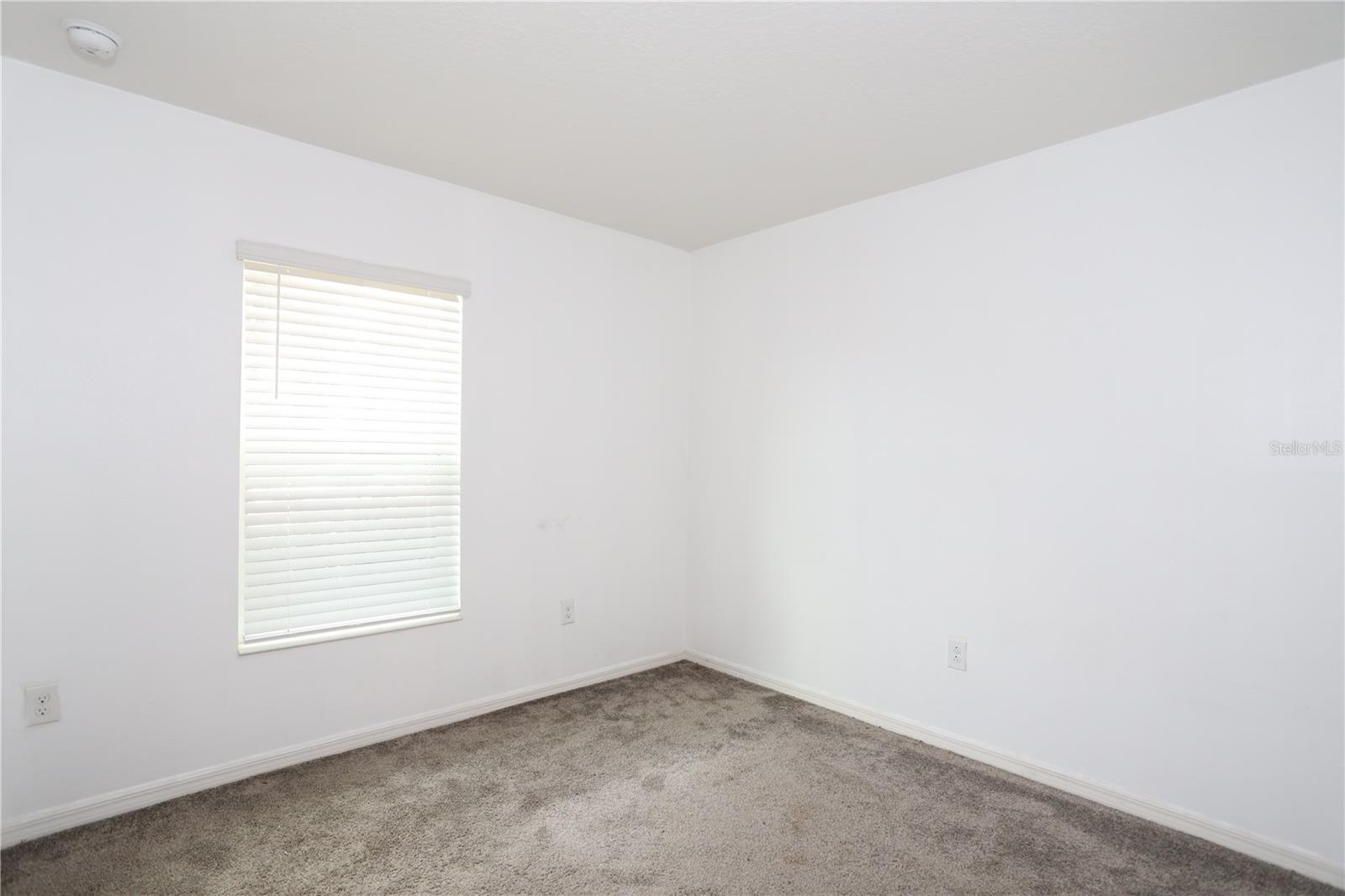 1141 Augustus Dr Property Photo 26