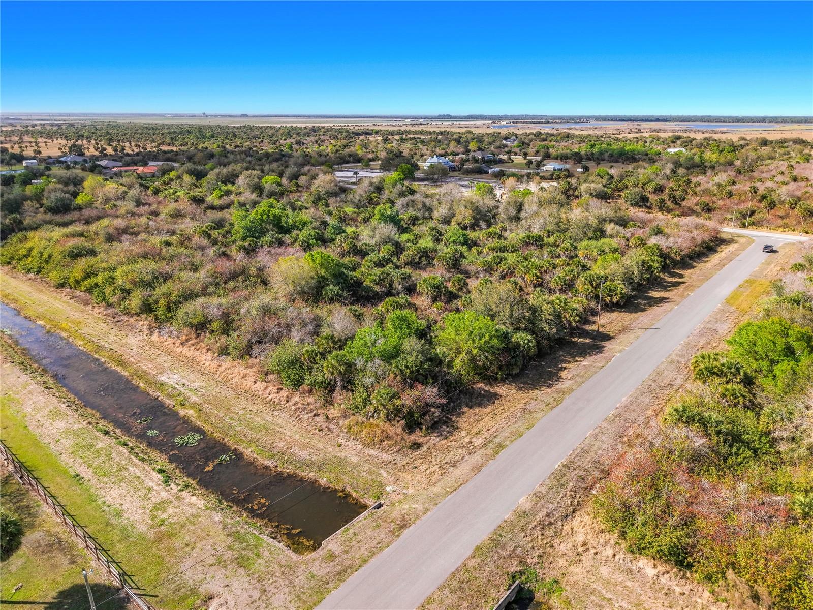 O6388847 Property Photo 10