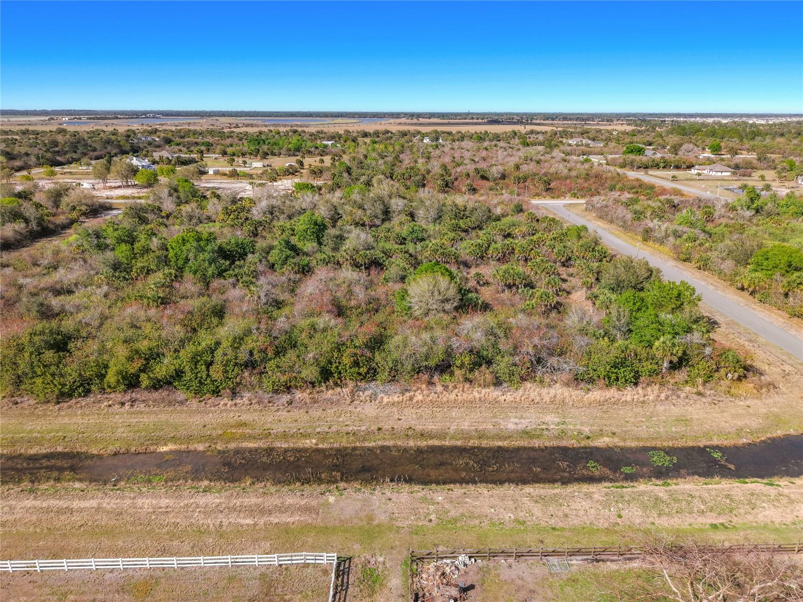O6388847 Property Photo 14