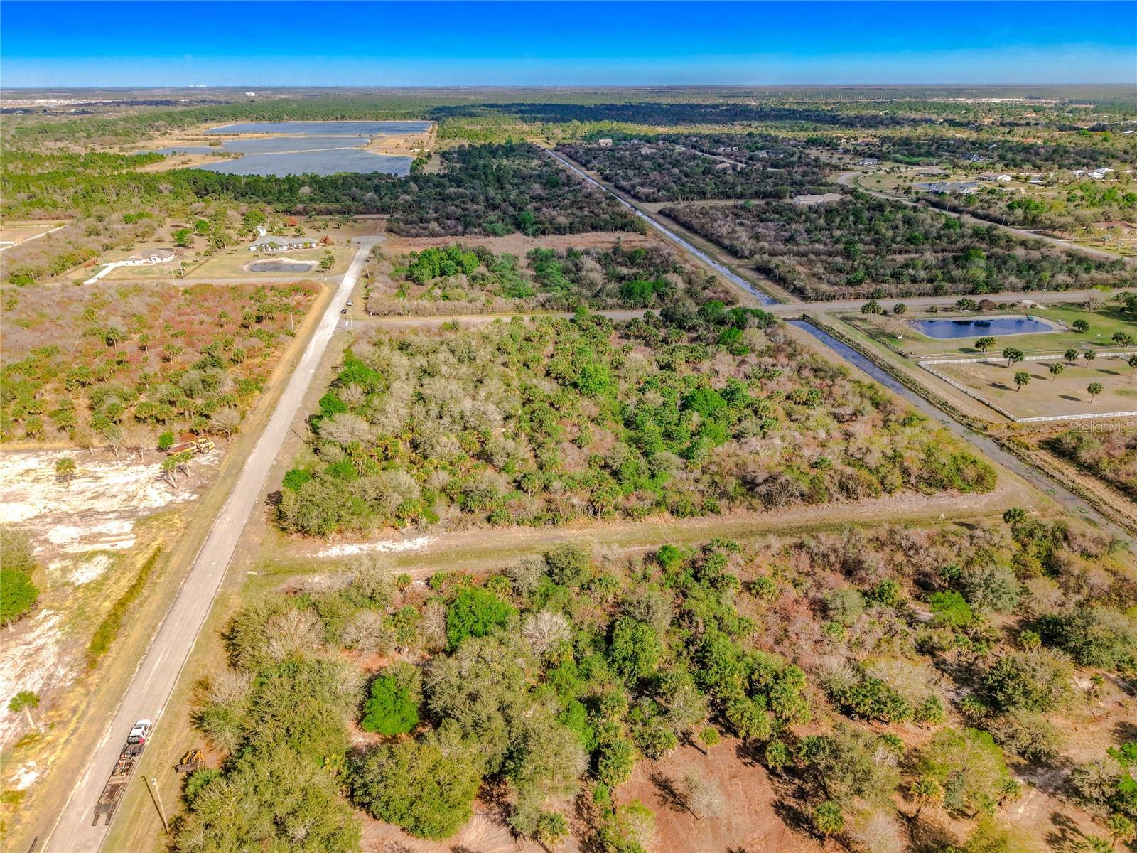 O6388847 Property Photo 29