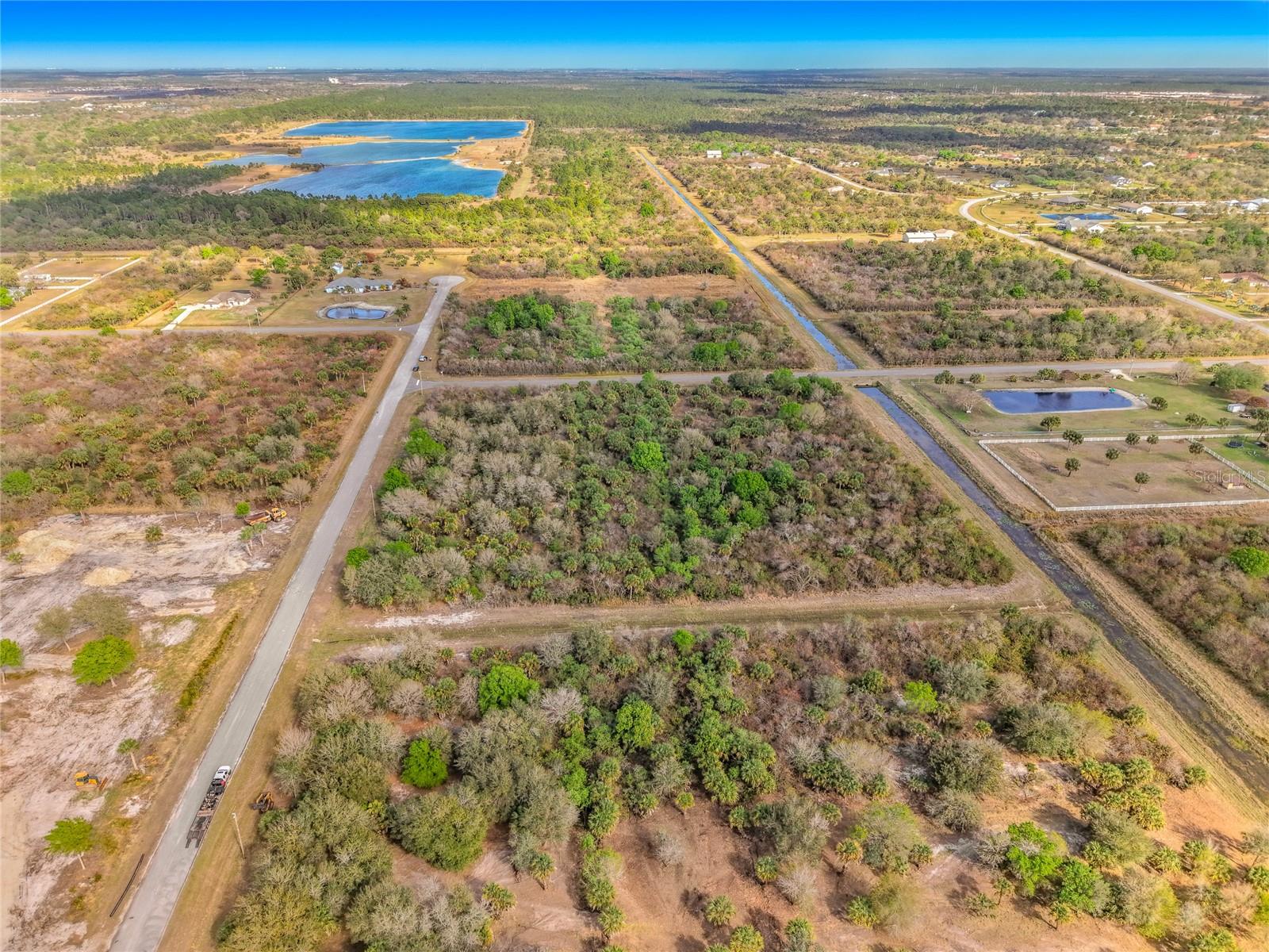 O6388847 Property Photo 33