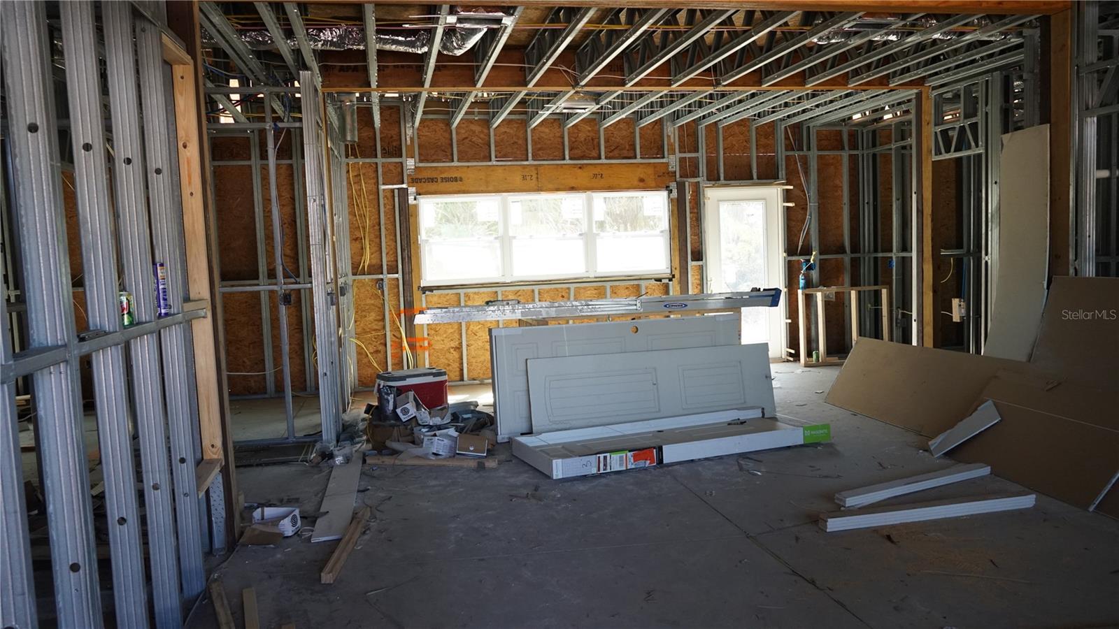 98 Pelton Cir Property Photo 4