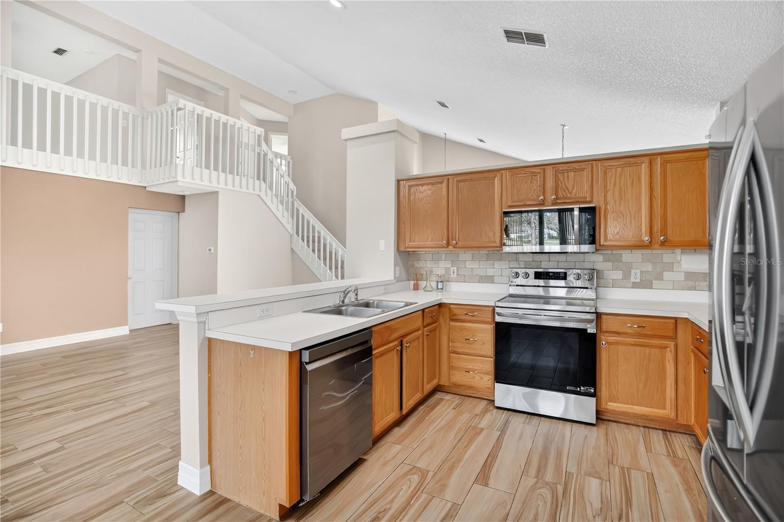 13538 Fordwell Dr Property Photo 10