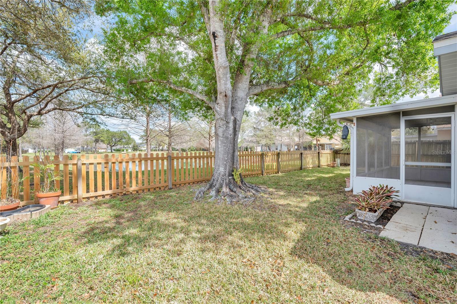 13538 Fordwell Dr Property Photo 26