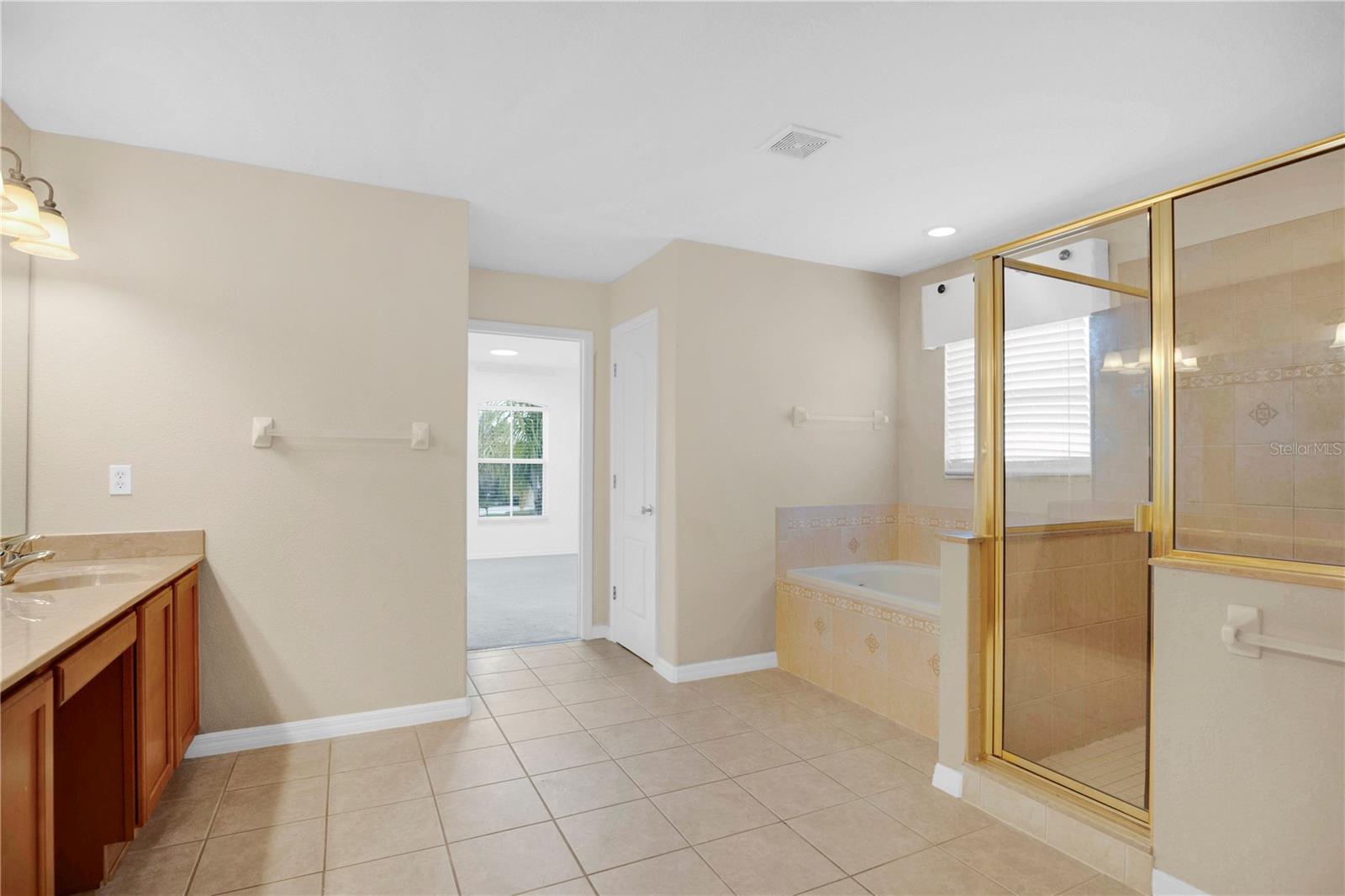 2615 Lakemoor Dr Property Photo 25