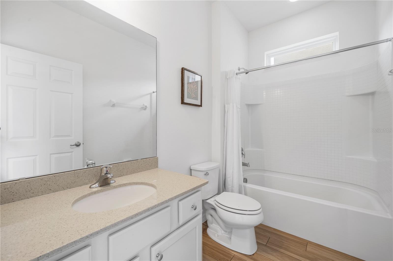 7009 Oakwood St Property Photo 27