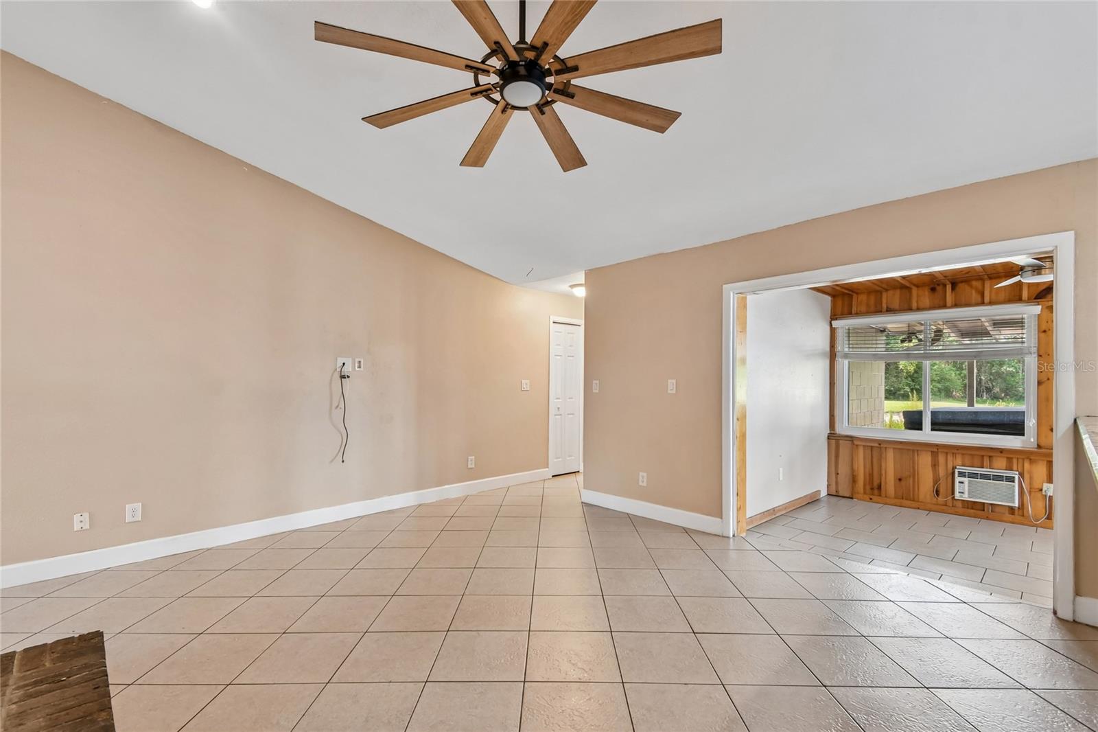 3244 Hunter Ct Property Photo 9