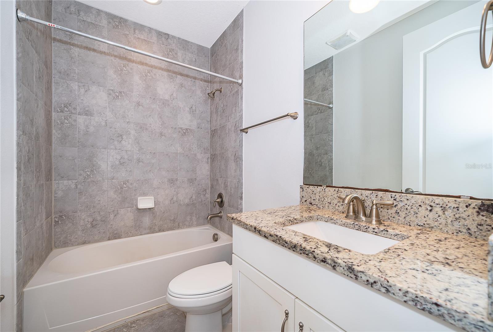 14044 Millington St Property Photo 25