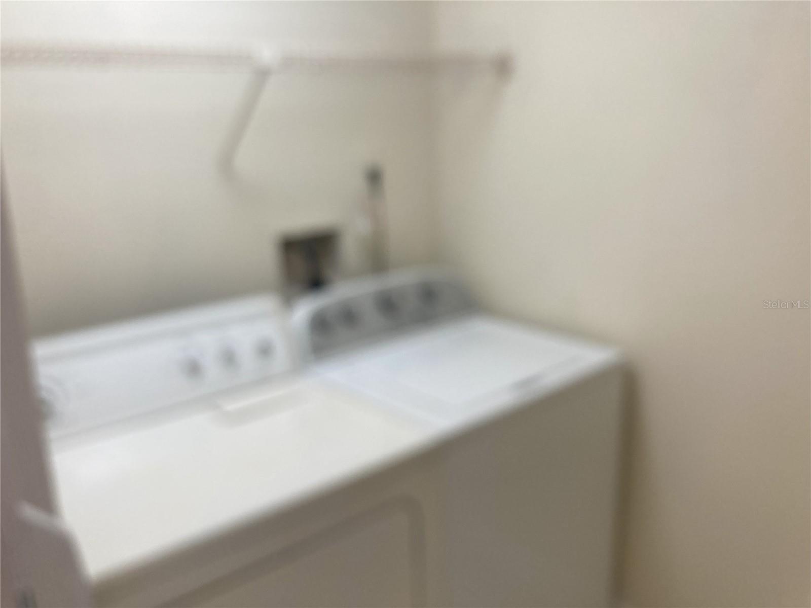 2918 Antique Oaks Cir #25 Property Photo 16