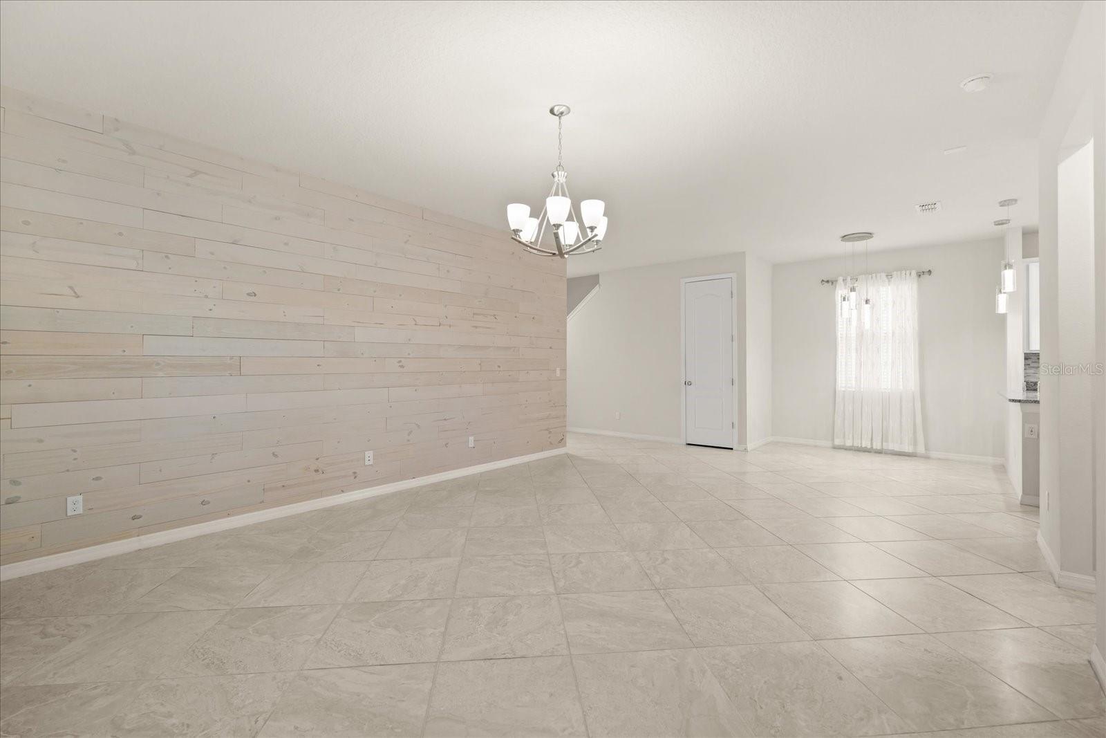 5192 Chickadee St Property Photo 5