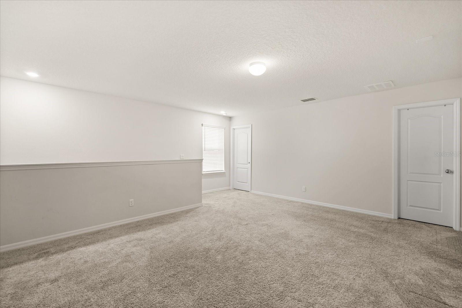 5192 Chickadee St Property Photo 17
