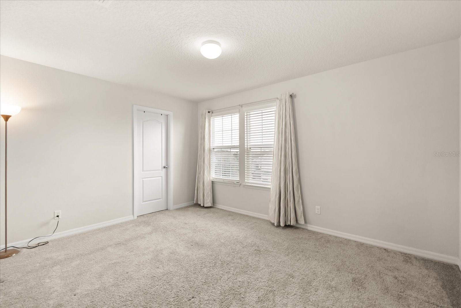 5192 Chickadee St Property Photo 25