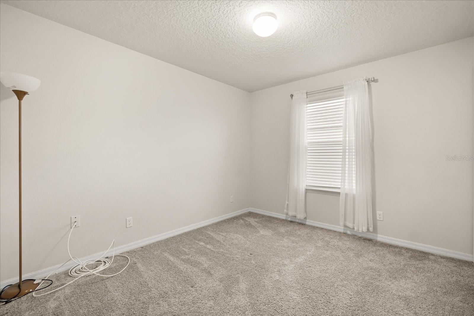 5192 Chickadee St Property Photo 28