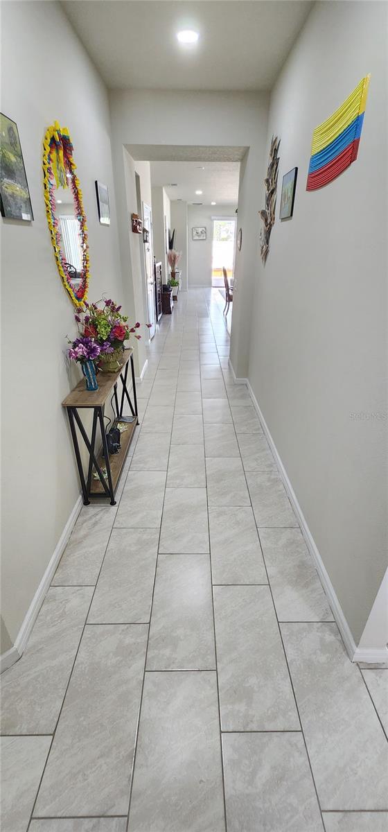 1823 Spring Shower Cir Property Photo 3