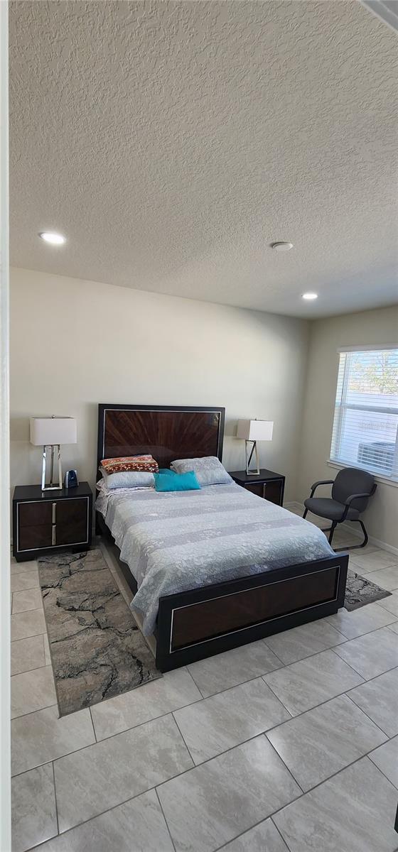 1823 Spring Shower Cir Property Photo 12