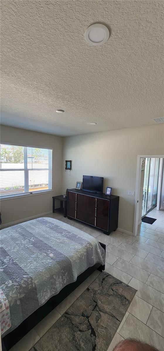 1823 Spring Shower Cir Property Photo 14