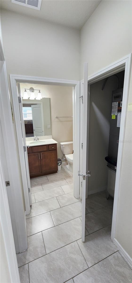 1823 Spring Shower Cir Property Photo 15