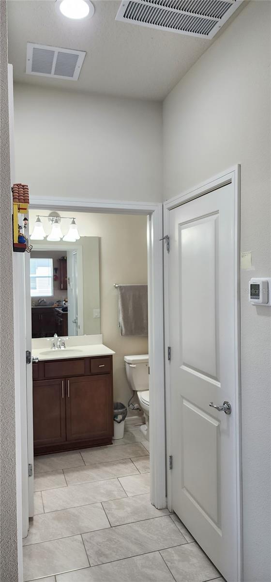 1823 Spring Shower Cir Property Photo 17