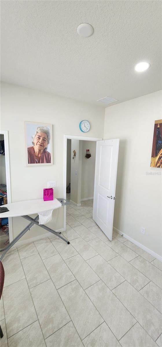 1823 Spring Shower Cir Property Photo 24