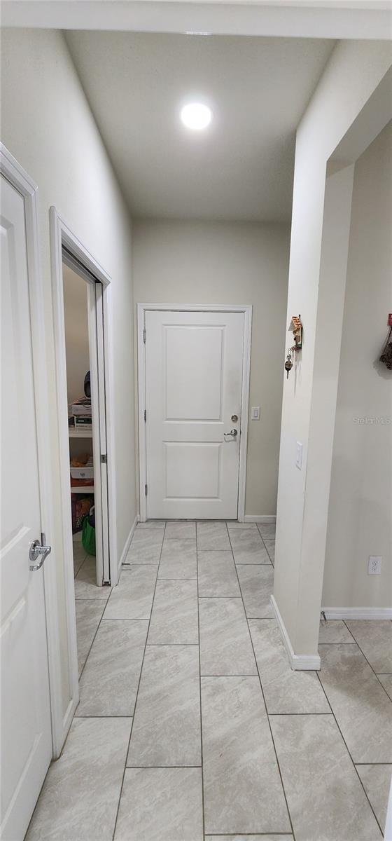 1823 Spring Shower Cir Property Photo 25