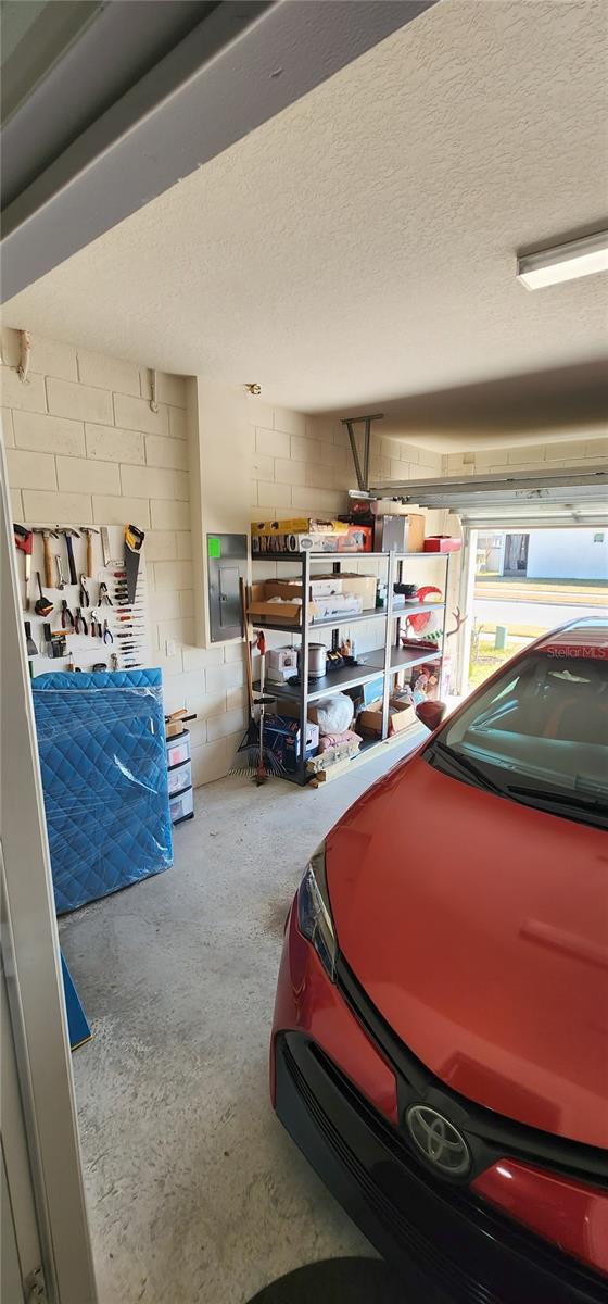 1823 Spring Shower Cir Property Photo 30