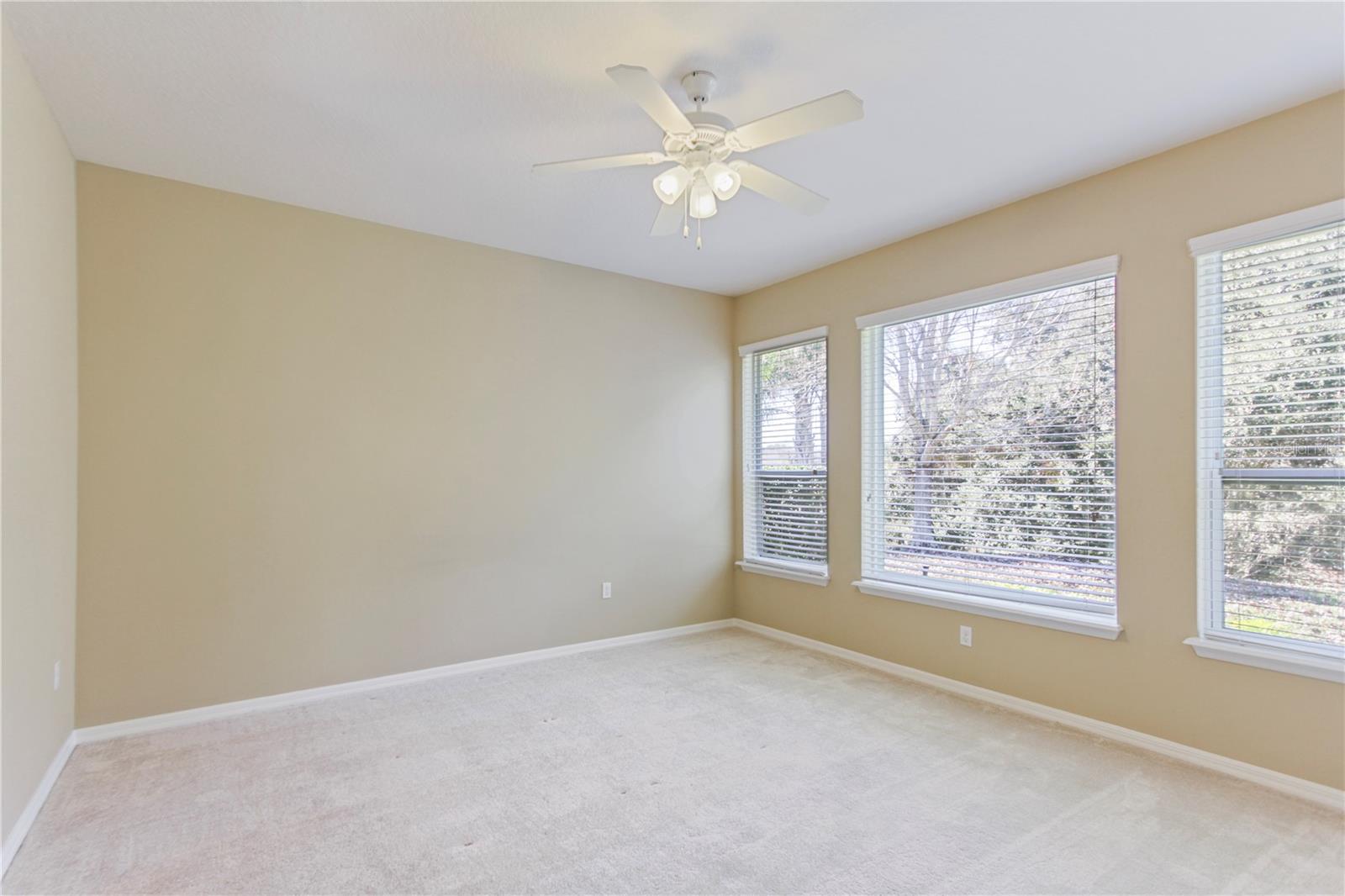 374 Salt Marsh Ln Property Photo 14