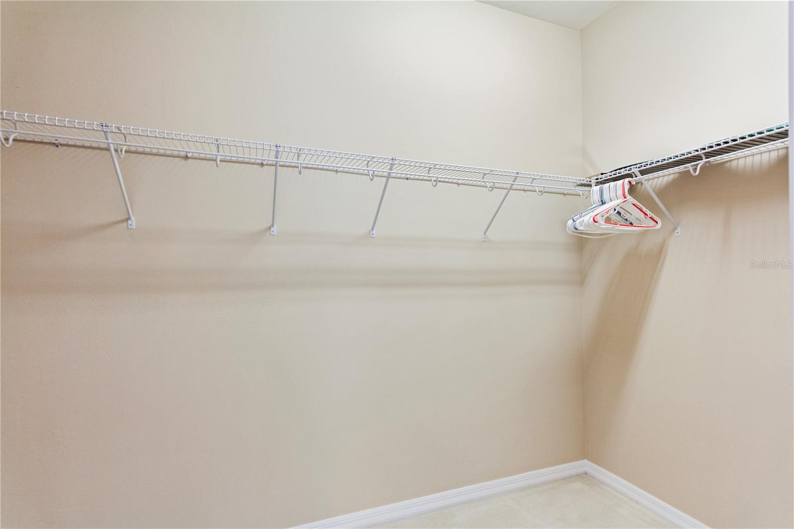 374 Salt Marsh Ln Property Photo 16