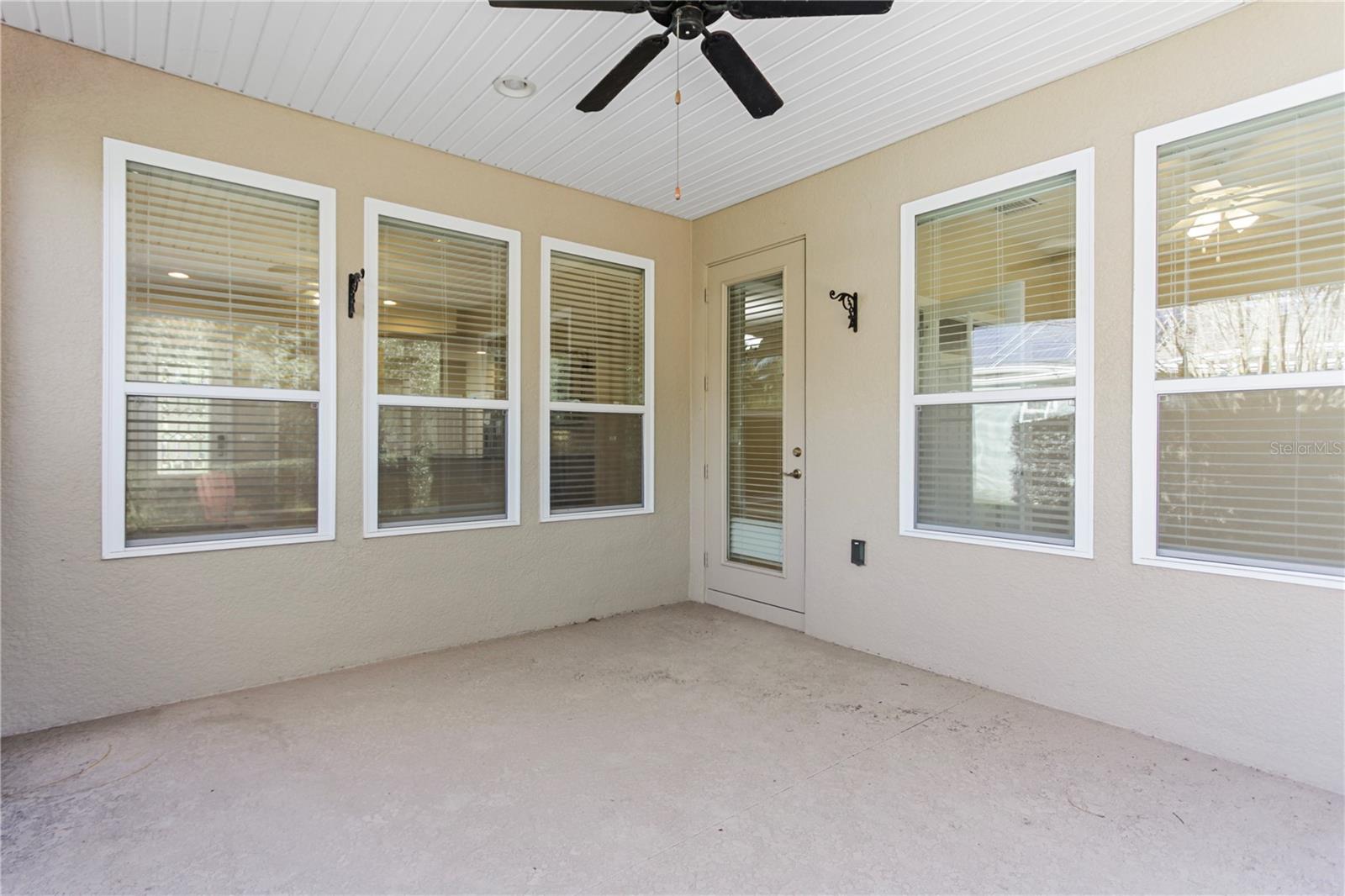 374 Salt Marsh Ln Property Photo 22