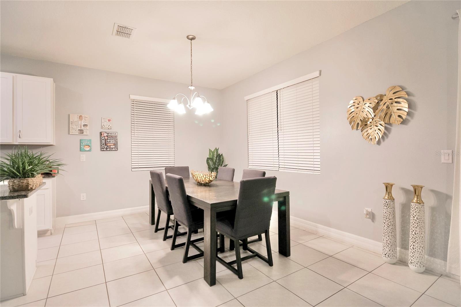 2280 Avian Loop Property Photo 11