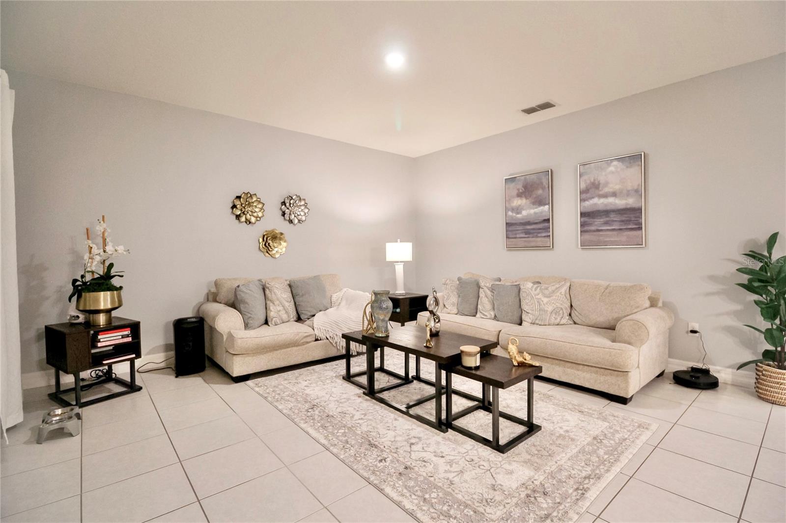 2280 Avian Loop Property Photo 13