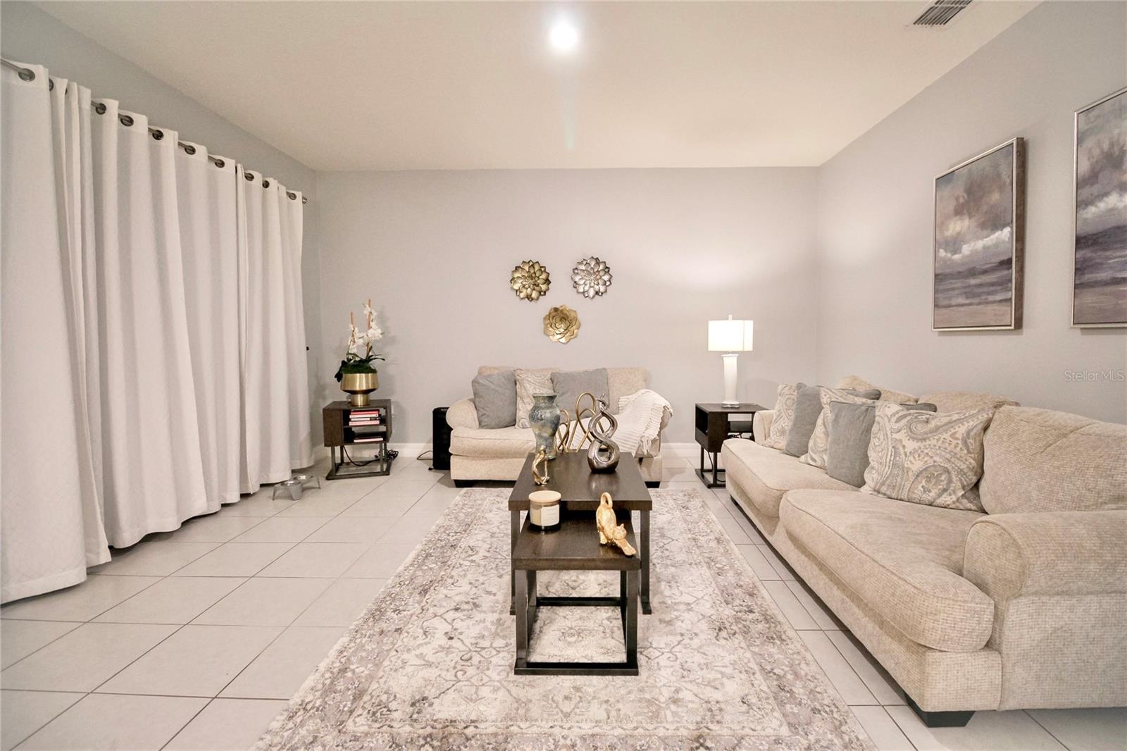 2280 Avian Loop Property Photo 14