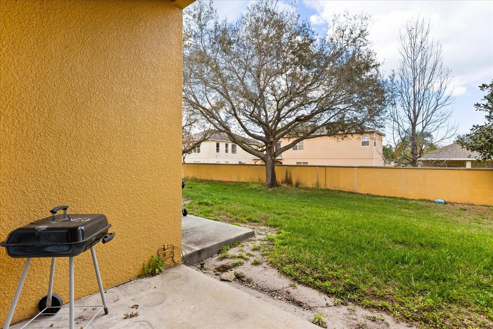 662 Fortanini Cir Property Photo 22