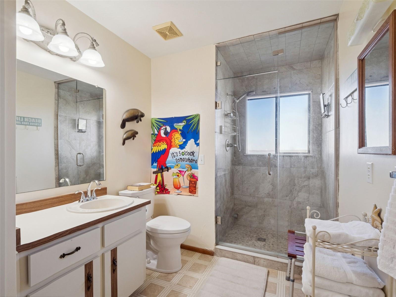 1703 S Riverside Dr Property Photo 32